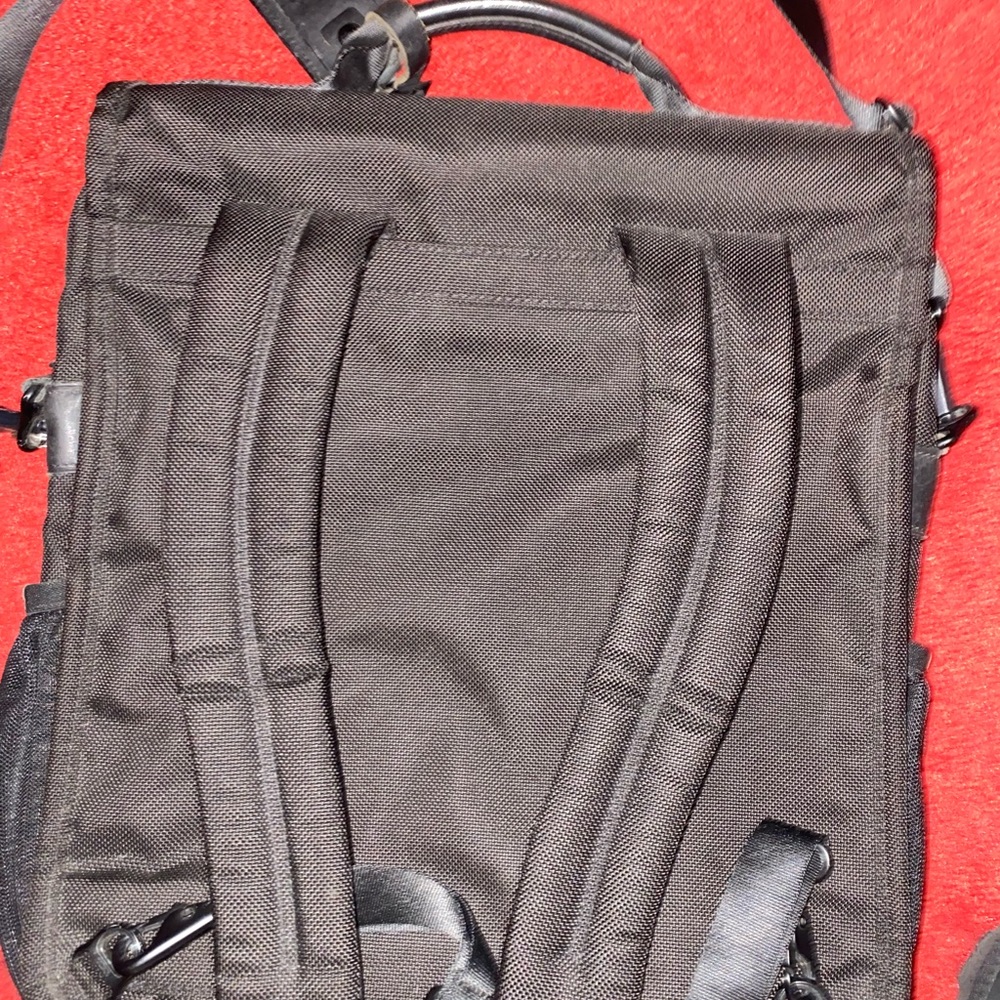 Multi functional bag - Picture 3 of 5